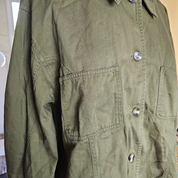 Green Field Gear Jacket - Picture 2 of 5